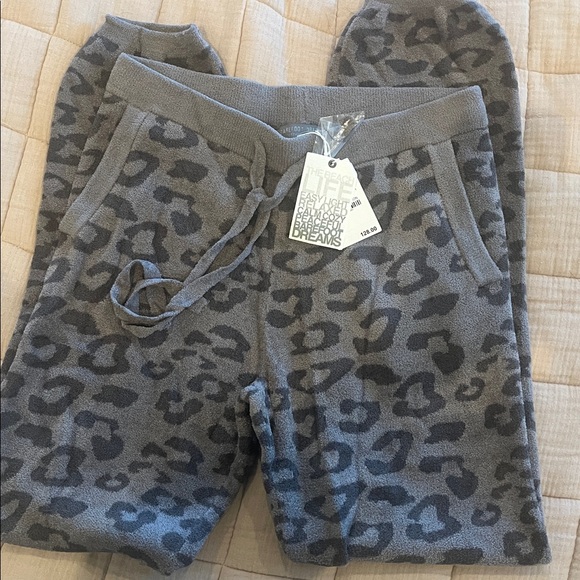 NWT Barefoot Dreams Cozy Chic Ultra Lite Track Pants, size XS. Graphite Carbon. - Picture 8 of 8